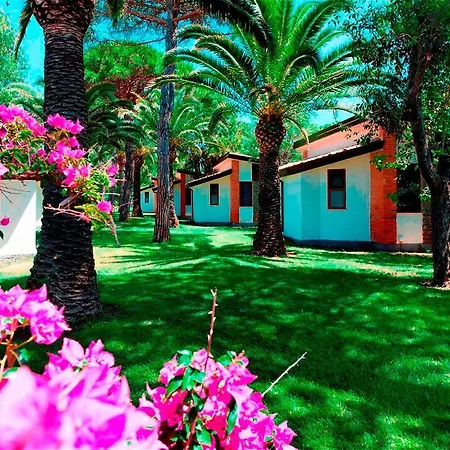 Hotel Villaggio Copacabana 3*